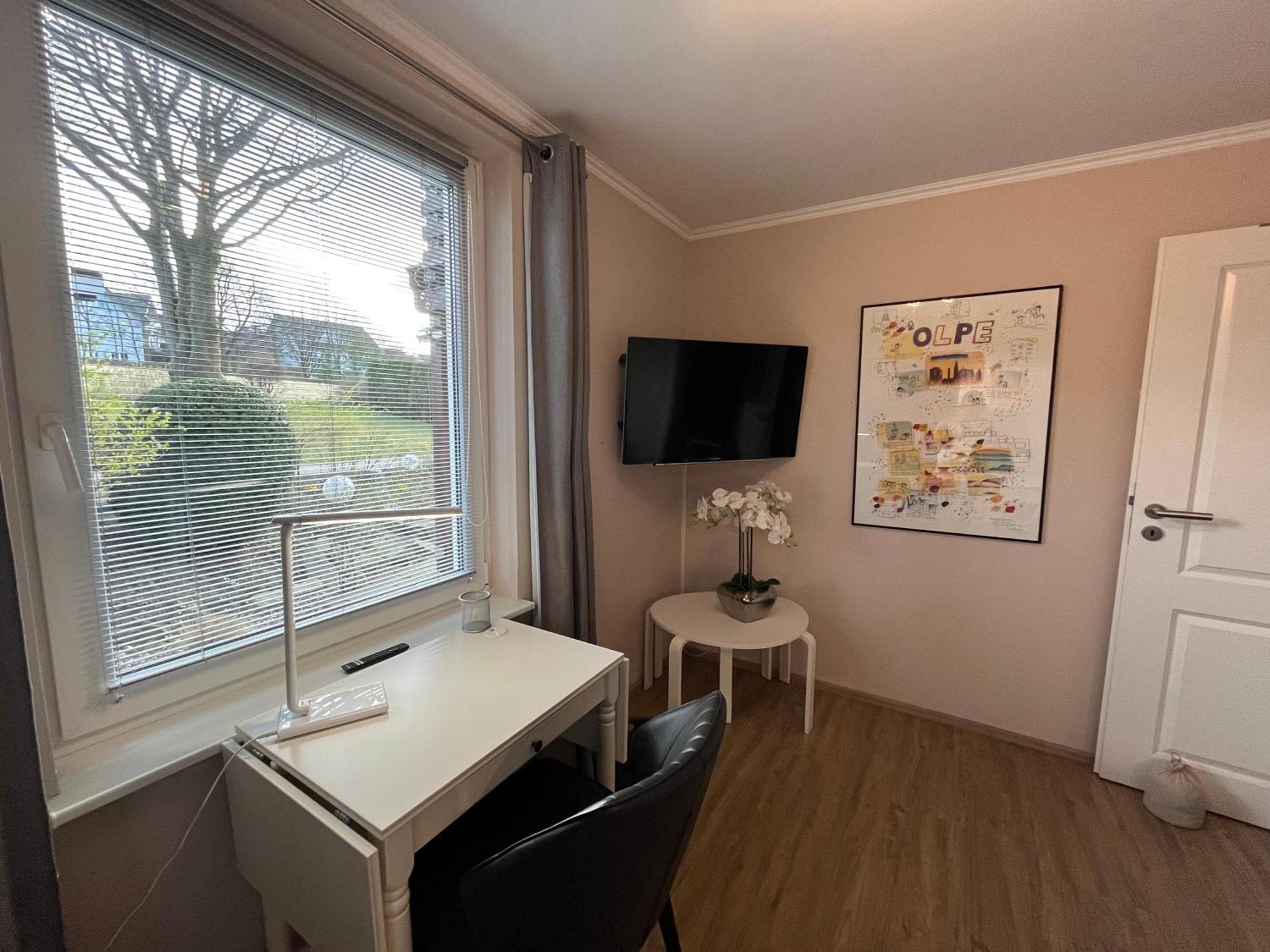Schoene Wohnung Im Landhausstil Nahe Olpe Biggesee Exterior foto